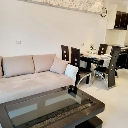 Vibes Апартамент