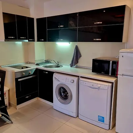 Vibes Апартамент Несебър