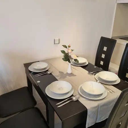 Апартамент Vibes Несебър